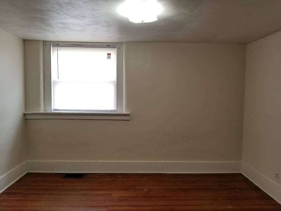 bedroom 1_01232019