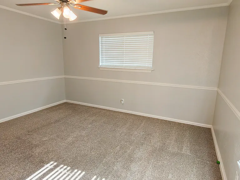 4800 Sabelle Ln — Photo 12