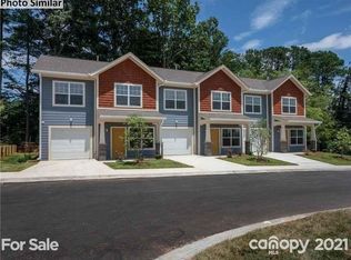 1065 Baldwin Commons Dr, Arden, NC 28704