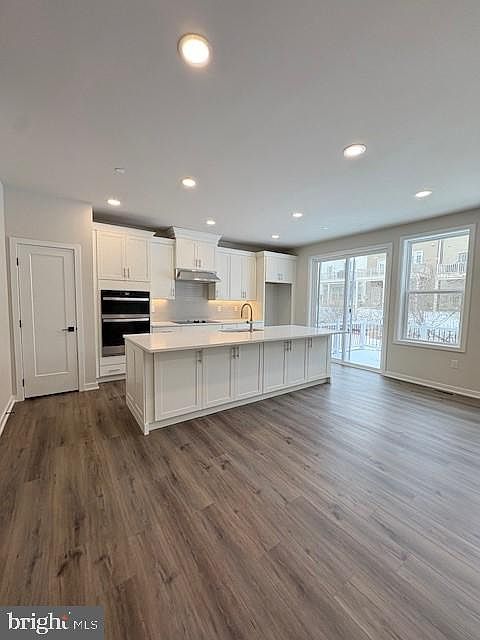 1st image of 105 Camryn Ct