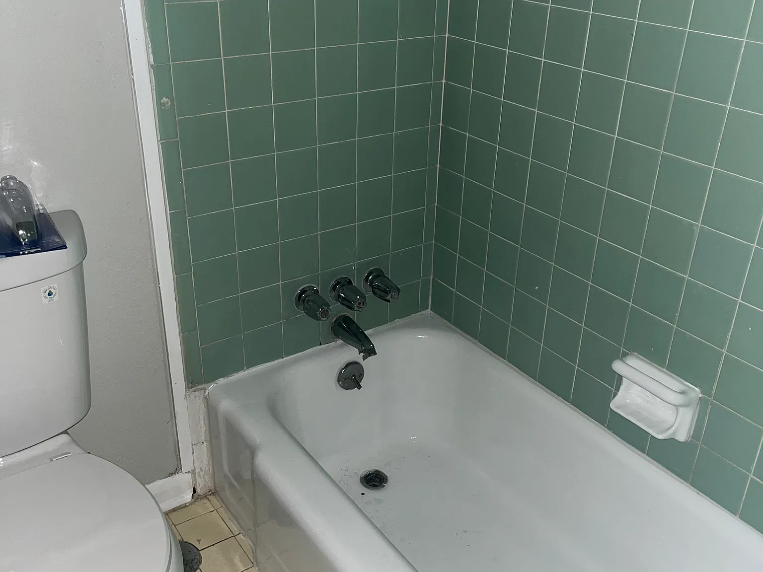 403 Gulpha Drive Apartments — Photo 3