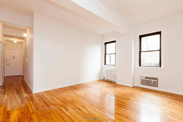 Rented by Town Residential | media 7