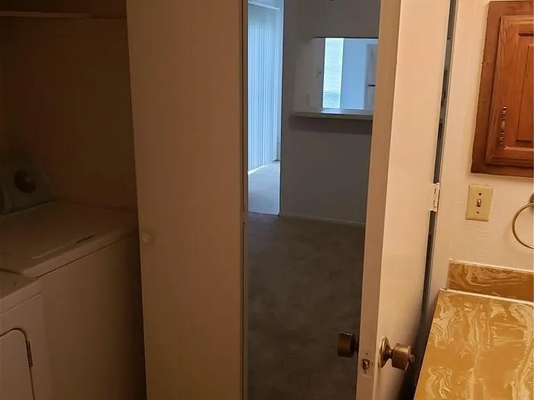 883 Waterfall Way — Photo 6