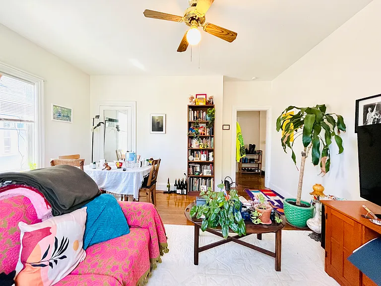 5 Pemberton St #2 — Photo 3