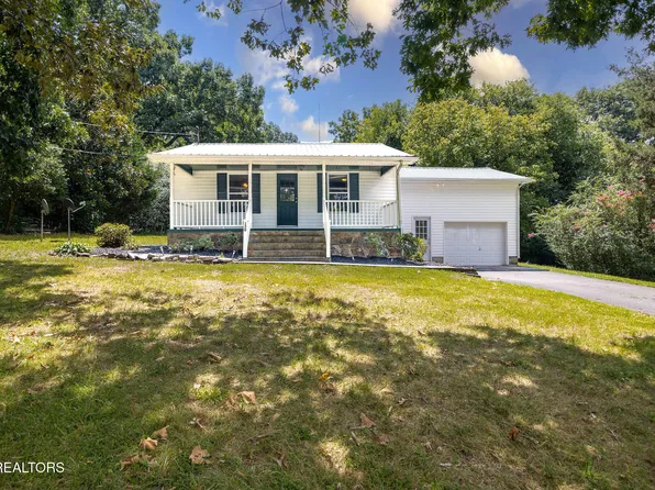 130 Oakland Ave, Lenoir City, TN 37771
