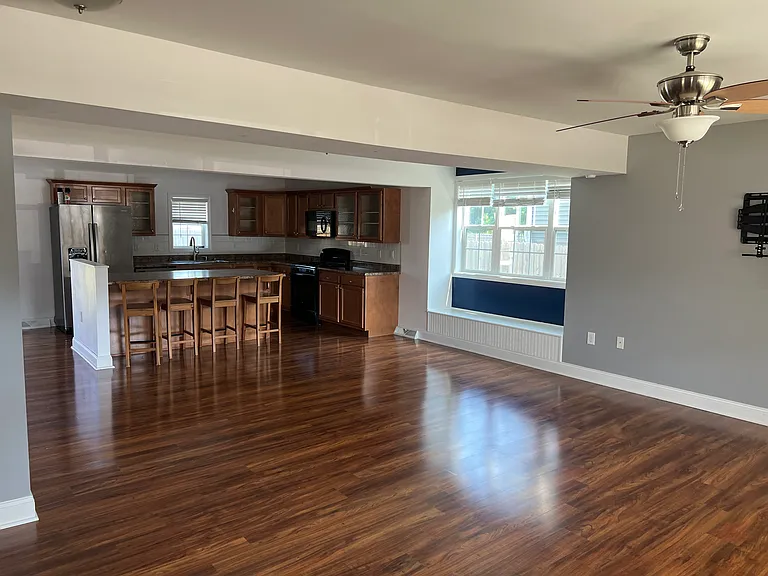 210 S Trenton Ave — Photo 6