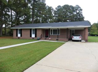 1002 Hertford St, Weldon, NC 27890