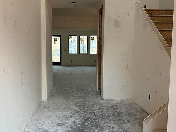 3rd image of 4369 Appaloosa St #32