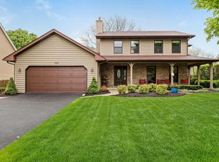 333 Bryan Dr, Cary, IL 60013