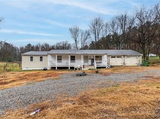 2949 Broad Street Rd, Gum Spring, VA 23065
