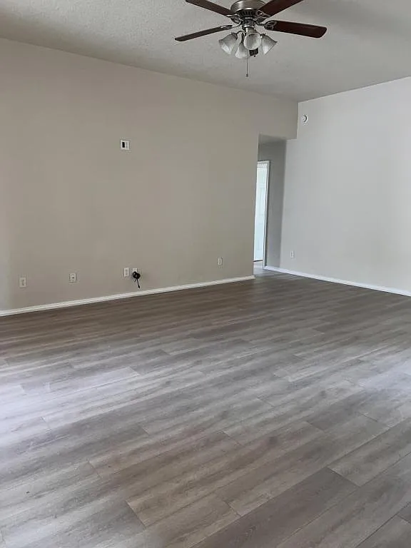 Building Photo - 7410 Upland Bend Dr