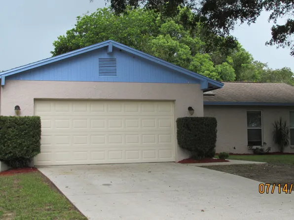 1901 Lakeview Dr, Brandon, FL 33511