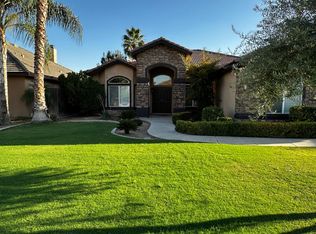 12803 Molokai Dr, Bakersfield, CA 93312