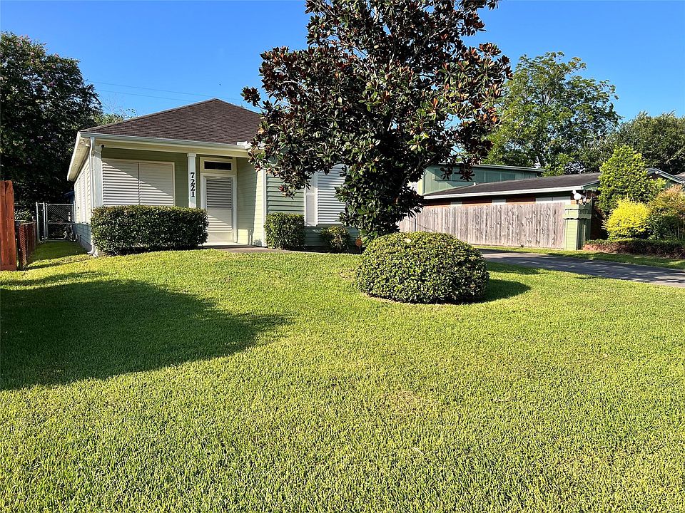 1st image of 7221 Carver Ave