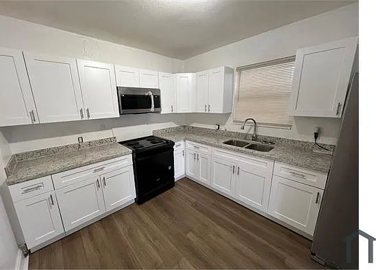 10 NW 71st St #1 — Photo 8