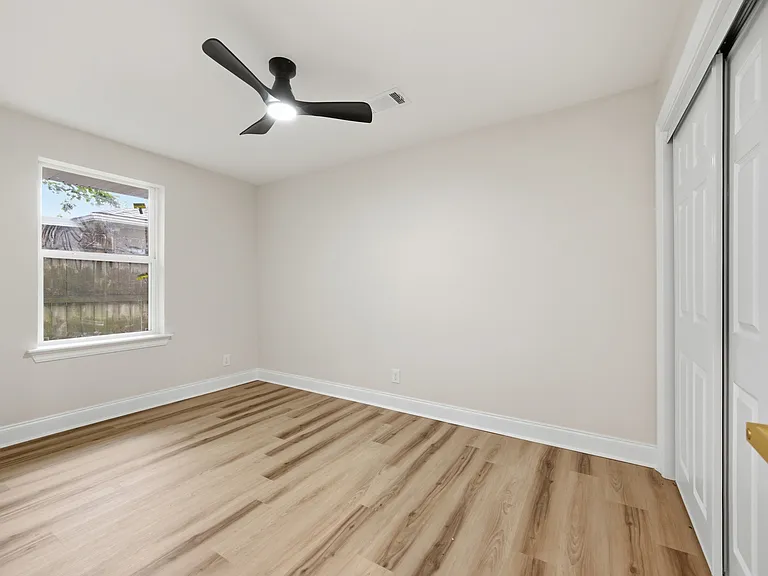 110 Jules Ave #110.5 — Photo 9