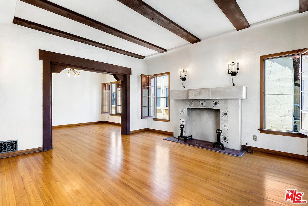 2 bed, 1.0 bath, 1280 sqft, $3,550 — Photo 2