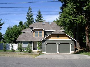 4665 88th Ave SE, Mercer Island, WA 98040