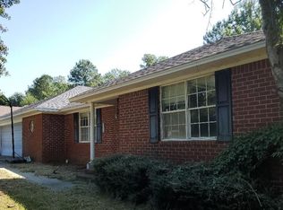 900 Chesterfield Dr, Sumter, SC 29154