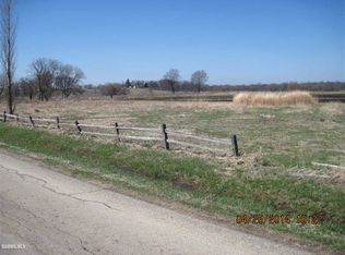 4870 N Cockrell Rd, Freeport, IL 61032