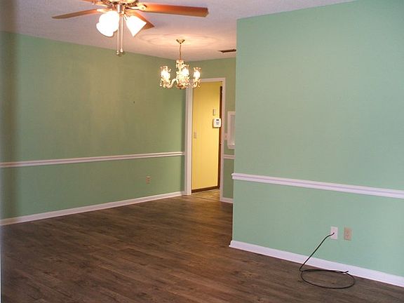 Living Room/Dining Room Combo
