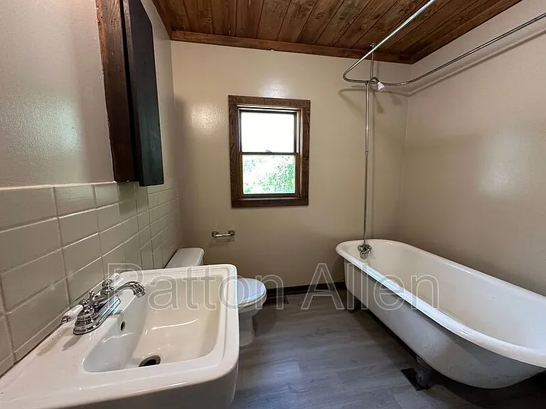 267 Davis Creek Rd — Photo 20