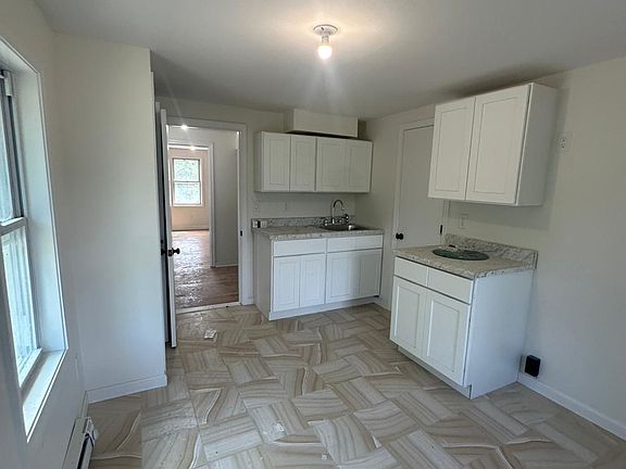 2nd image of 6 Kings Hwy #201
