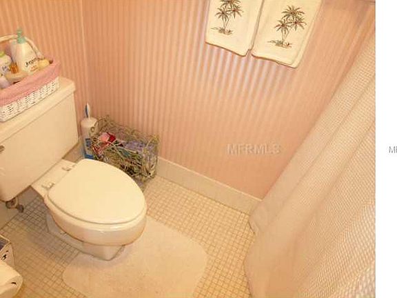 5th image of 122 Lakeside Dr