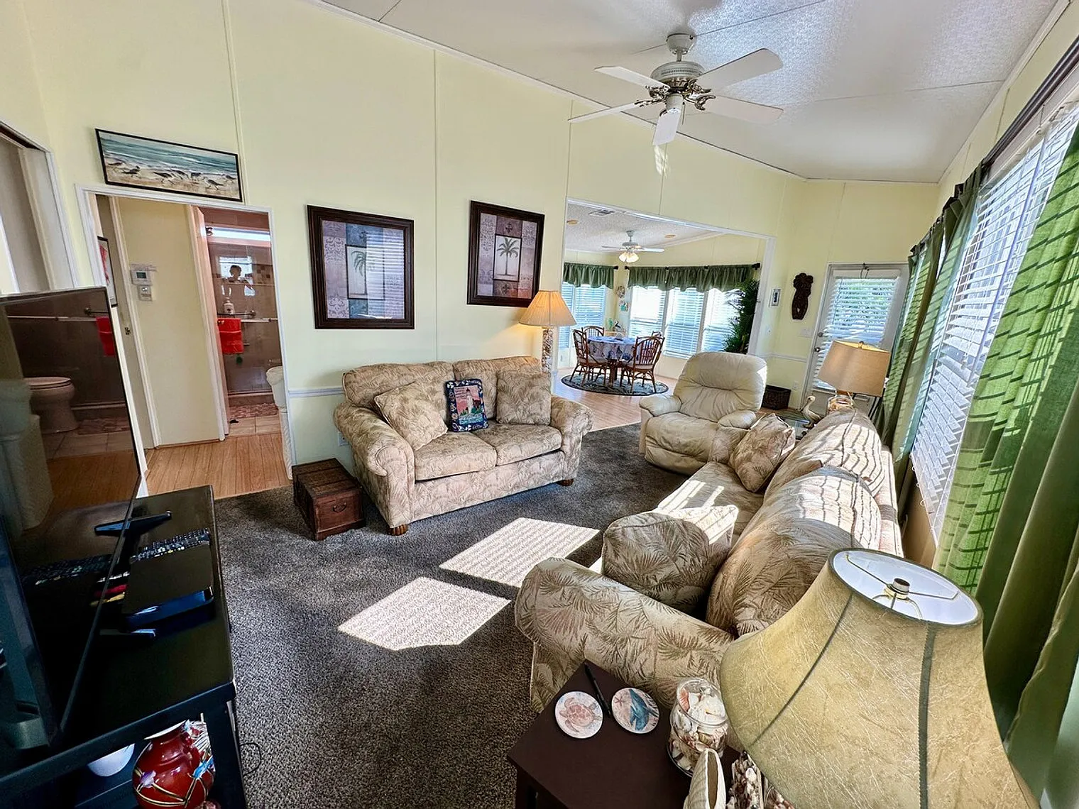 Studio, 1.0 bath, $4,468 — Photo 4
