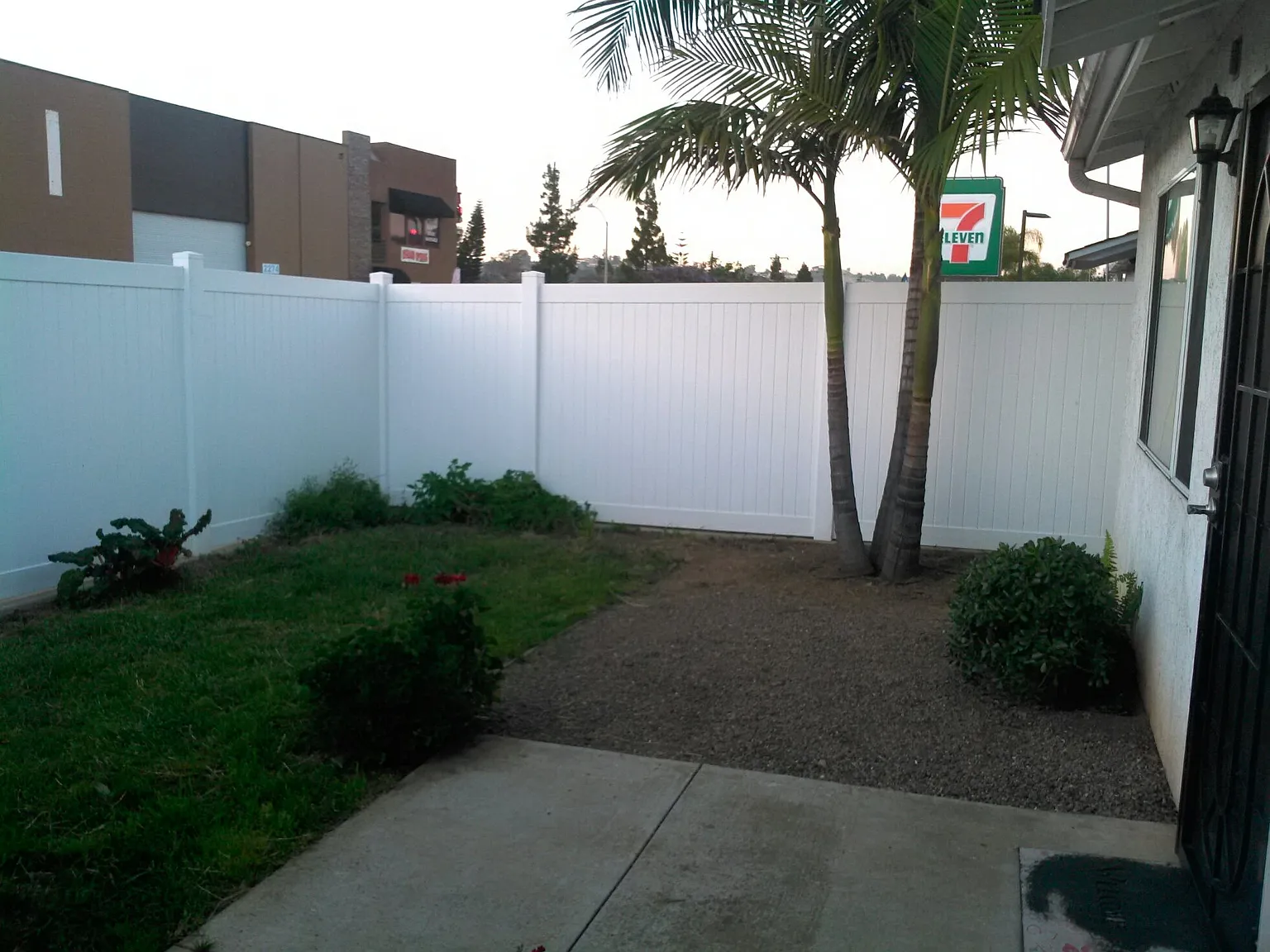 2255 Garnet Ave — Photo 4