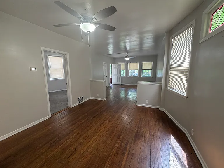 674 Richmond Ave #1 — Photo 5