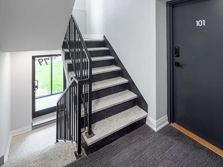 79 Duke St #B3 — Photo 11