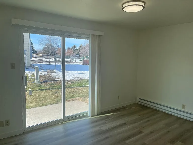 207 Wirsching Ave W #3 — Photo 14