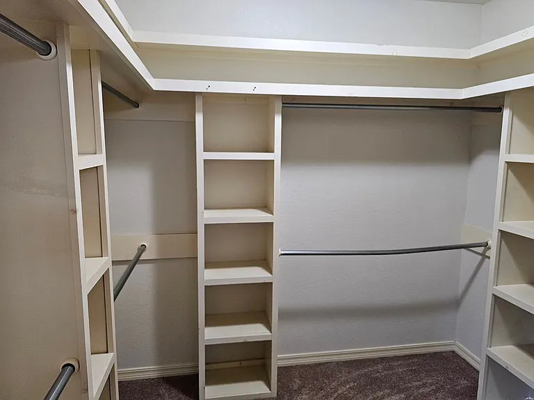 3705 Benjamin Davis Dr — Photo 13