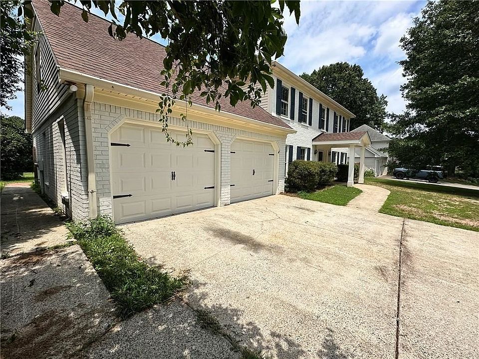 1st image of 2321 Chestnut Springs Trl