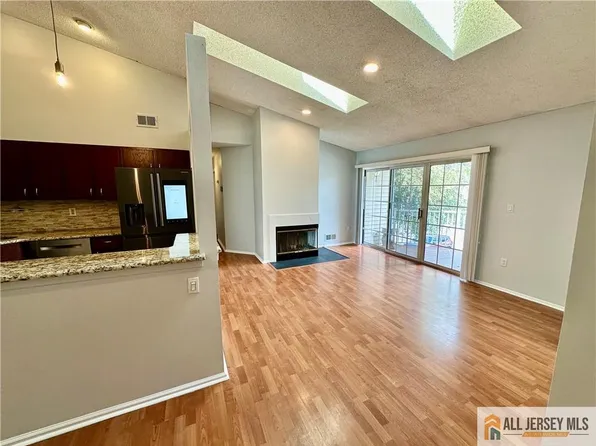 111 Lindsey Ct #3416, Franklin Park, NJ 08823