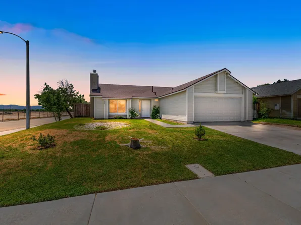 702 W Avenue H2, Lancaster, CA 93534