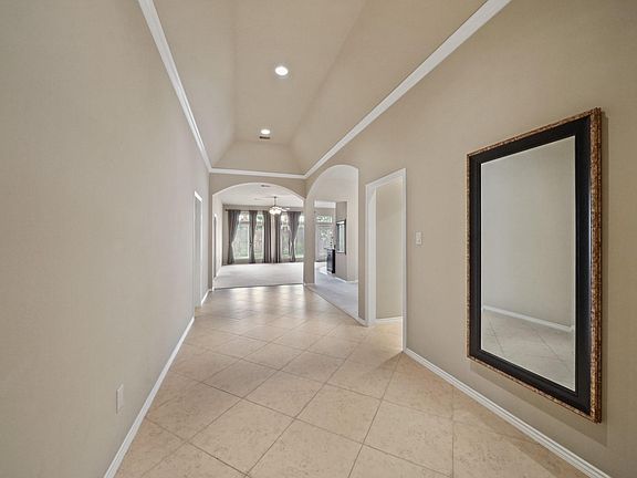 3rd image of 3822 Camden Fields Ln