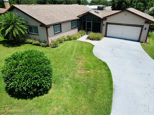 112 Loquat Rd NE, Lake Placid, FL 33852