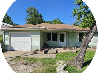 2420 5th Ave, Port Arthur, TX 77642