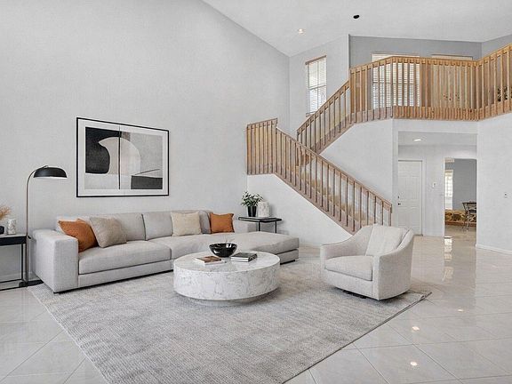 3rd image of 23429 Rakelle Circle