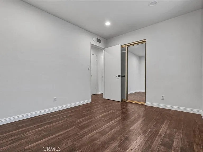3963 Pennsylvania Ave — Photo 22