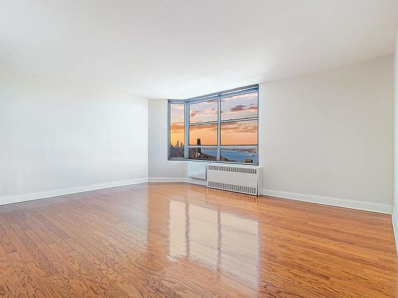 2nd image of 3333 Broadway APT D11f
