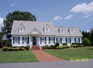 125 Hampton Dr, Gaffney, SC 29341