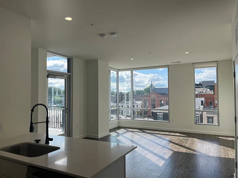 103 E 3rd St. - The Hayden — Photo 10