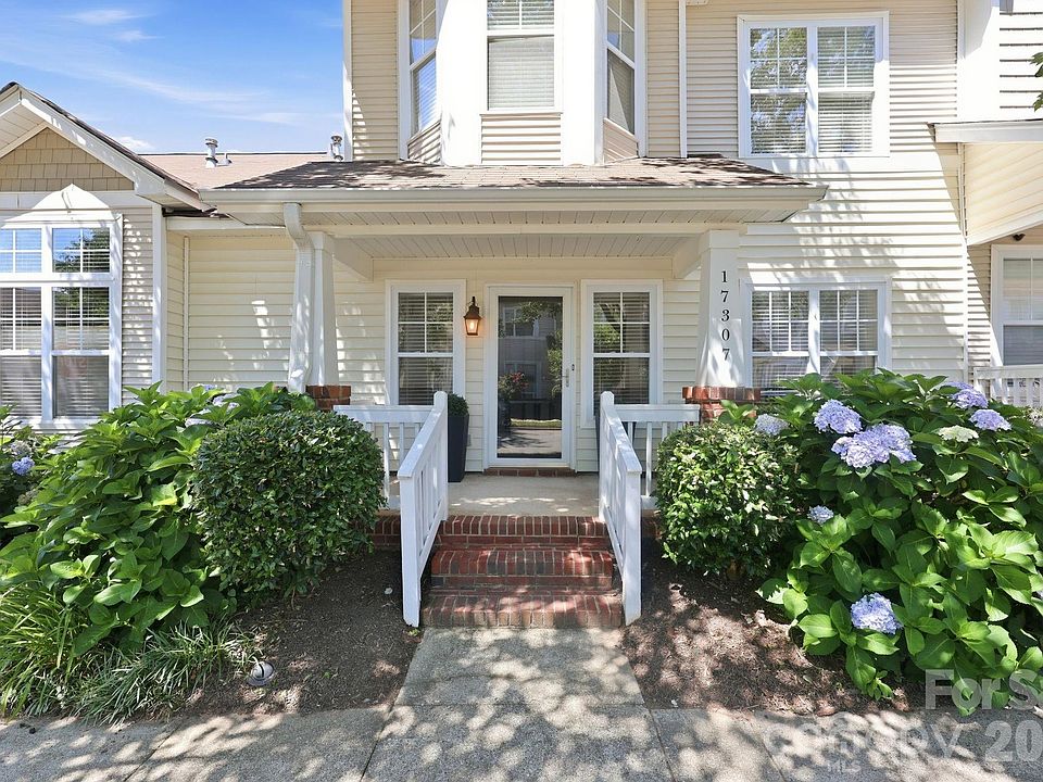 1st image of 17307 Villanova Rd