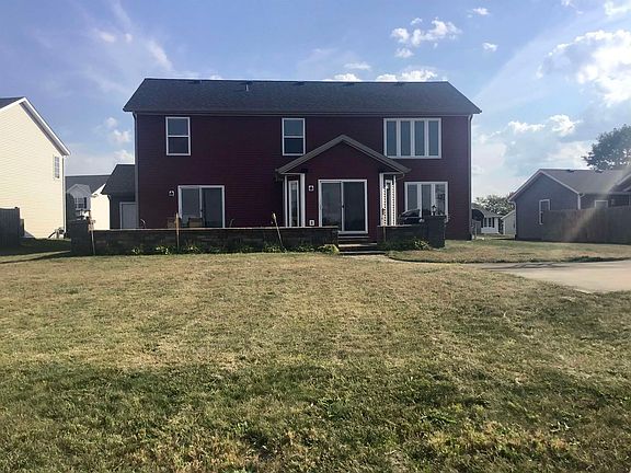 2nd image of 1948 Lakindale Dr