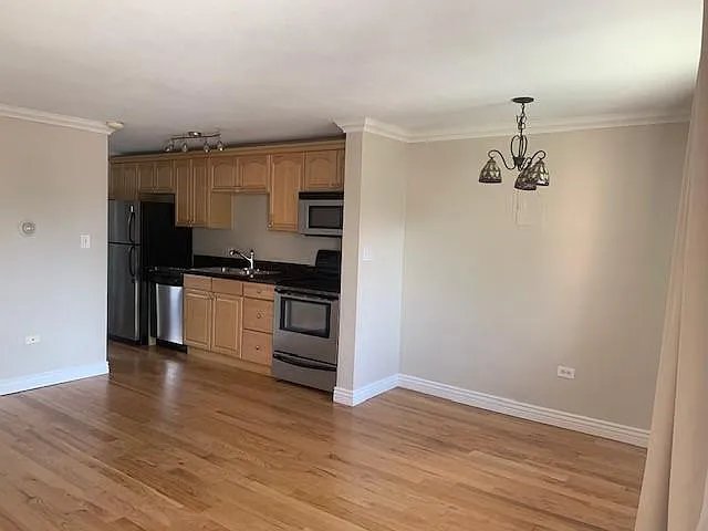 558 N Washington St #203 — Photo 4