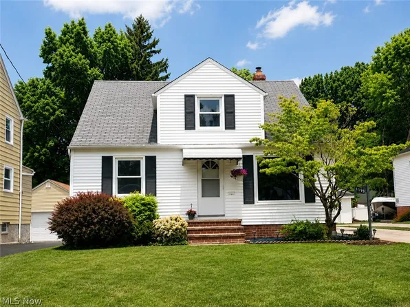 1199 Mayfield Ridge Rd, Mayfield Heights, OH 44124