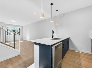 Modern 3 Bedroom, 2.5 Bathroom Townhome-SF336, Edmonton, AB T5M 0Z3